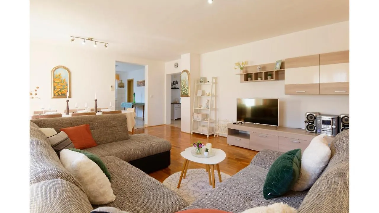 Holiday Home Tina By Rent Istria 사부드리자